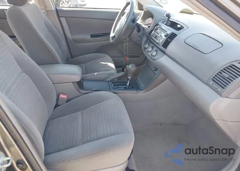 2005 Toyota Camry Le from USA, damaged, VIN 4T1BE30K85U973197